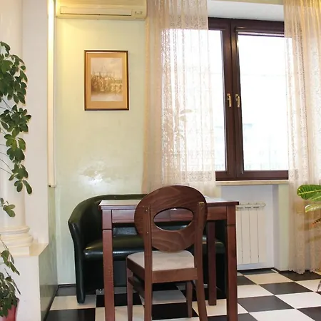 Центр Печерск Метро Зверинецкая, Печерская Apartment Kyiv Exterior photo